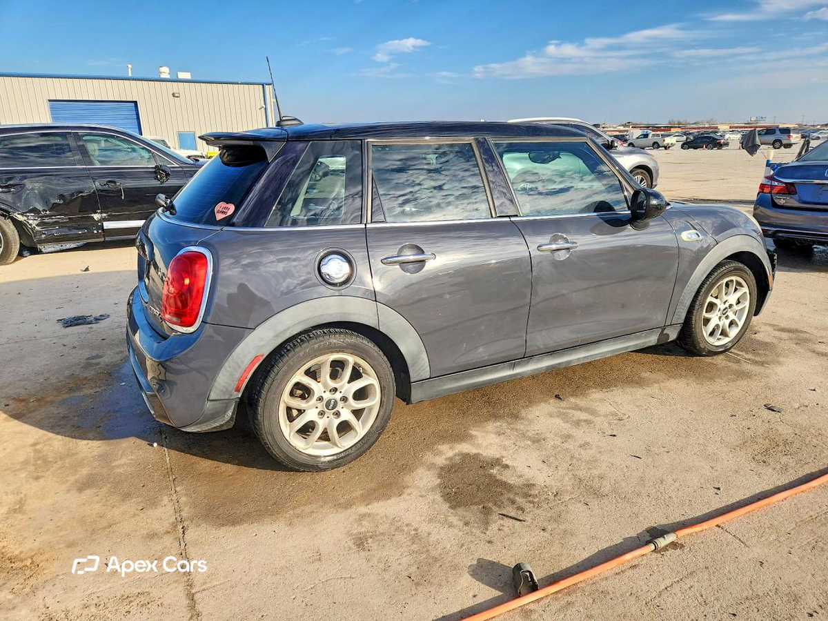 MINI Cooper 2015