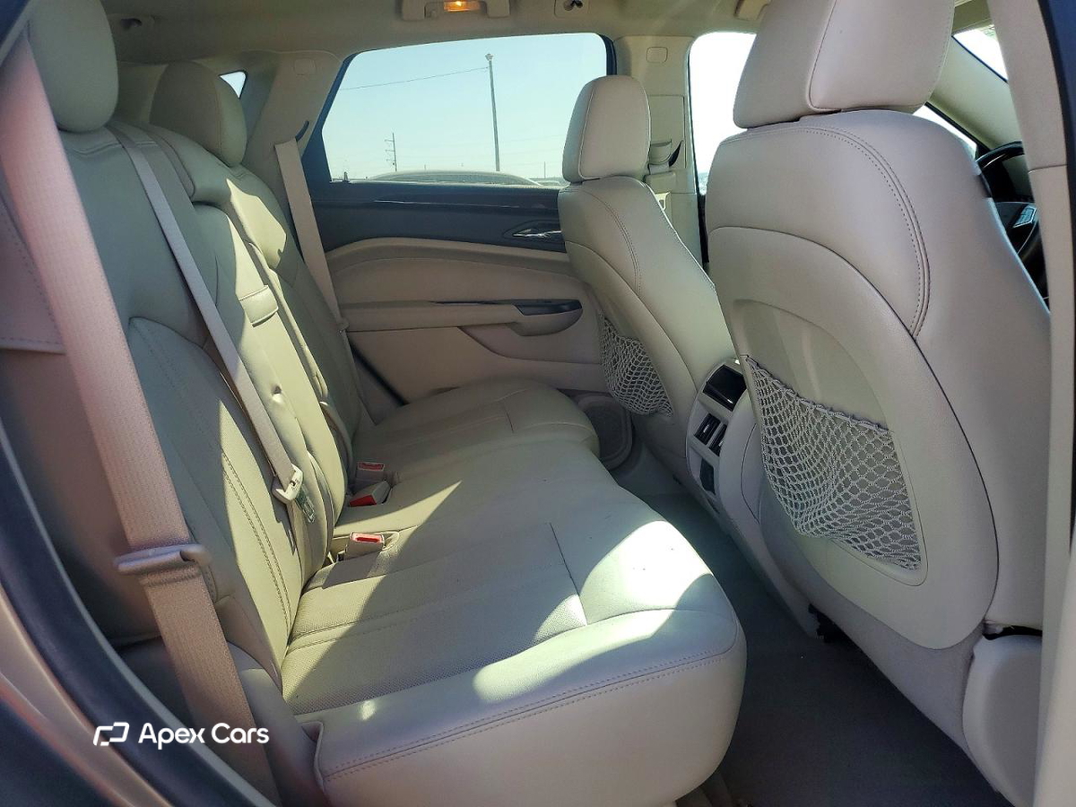 Cadillac SRX 2012