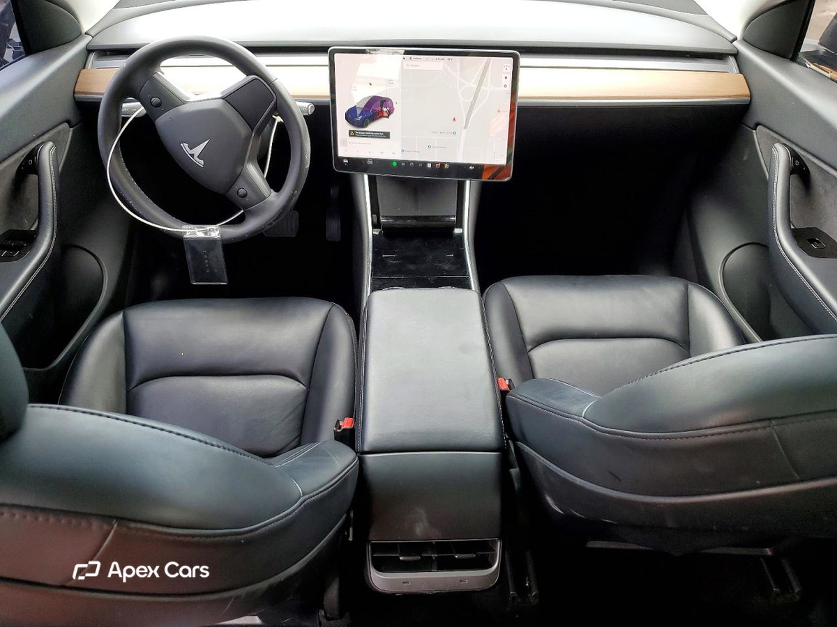 Tesla Model Y 2020