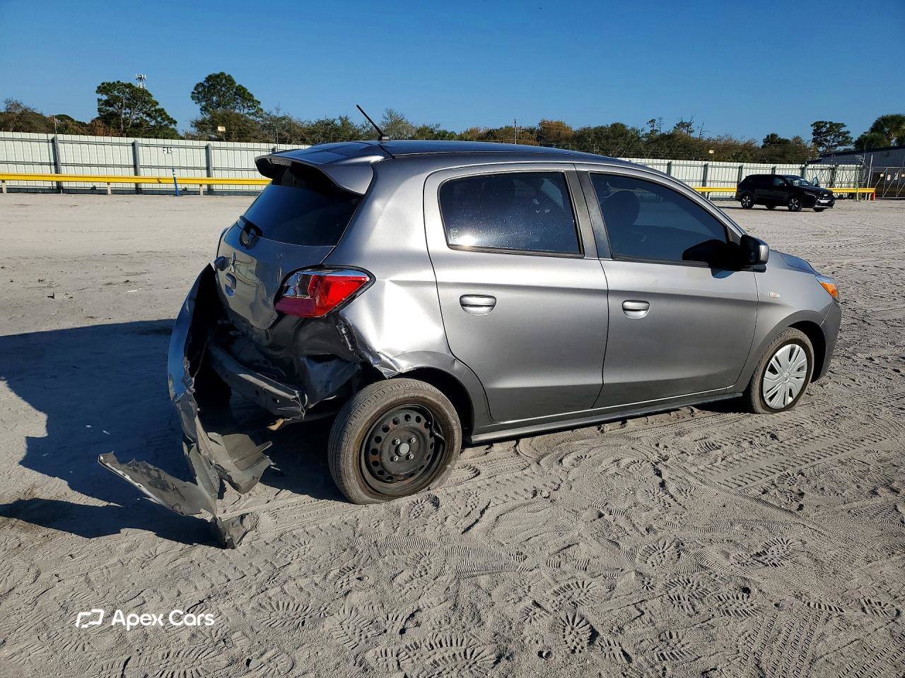 Mitsubishi Mirage 2021