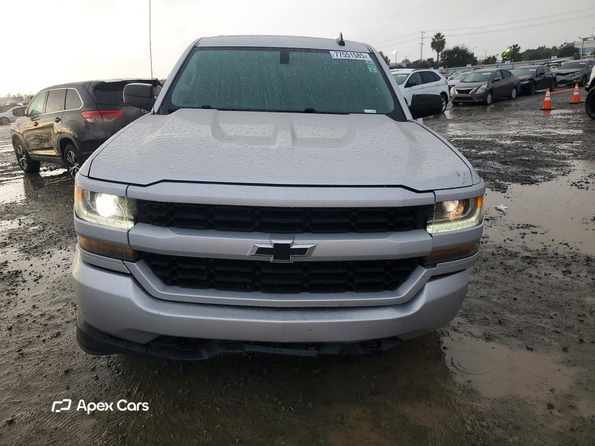 Chevrolet Silverado 2018