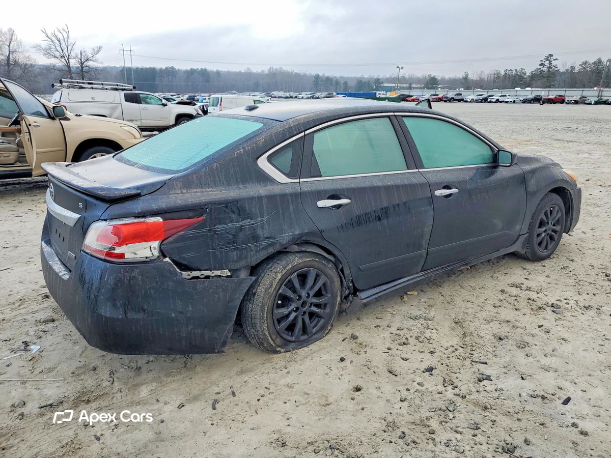 Nissan Altima 2015