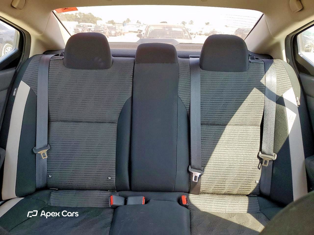Nissan Versa 2020