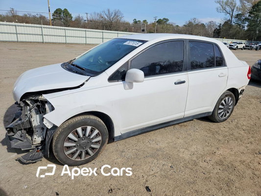 Nissan Versa 2011 - Image 1 of 14