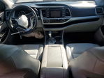 Toyota Highlander 2015