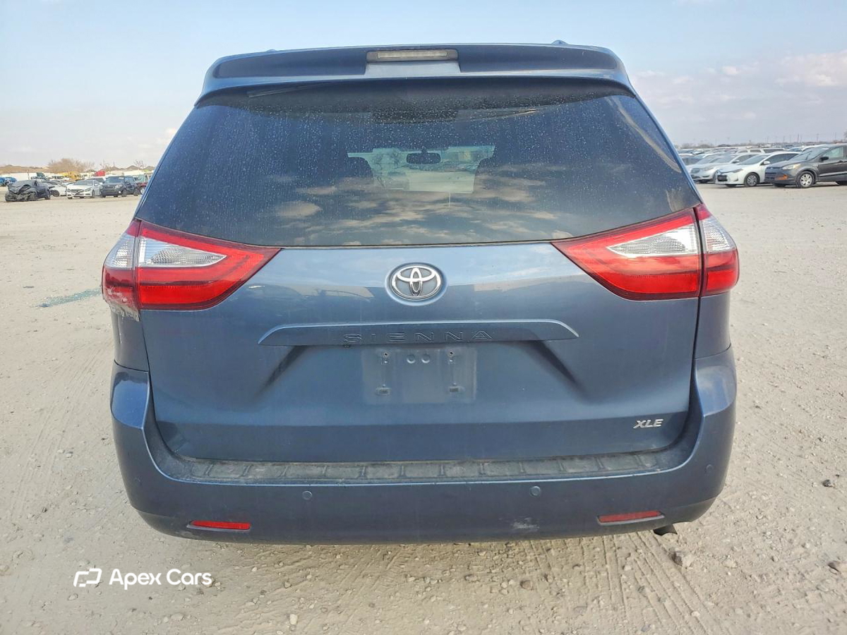 Toyota Sienna 2017