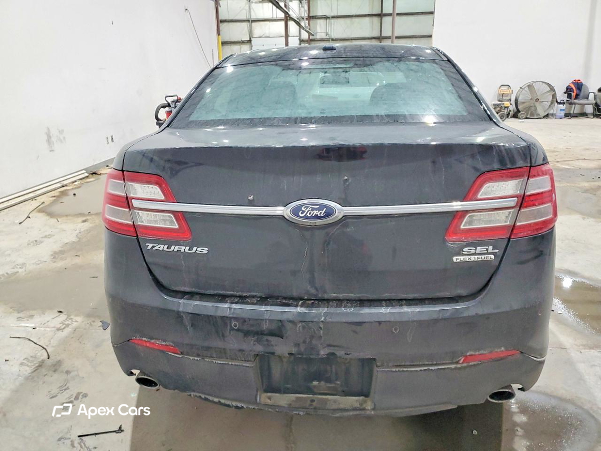 Ford Taurus 2014