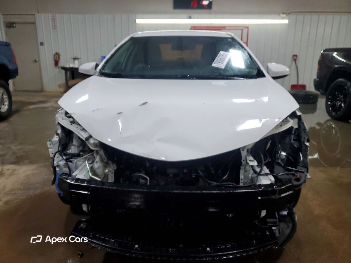 Toyota Corolla 2015