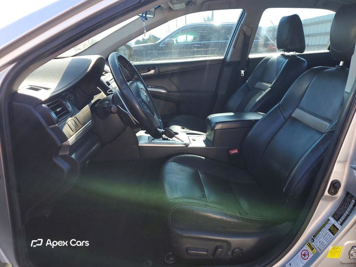 Toyota Camry 2012