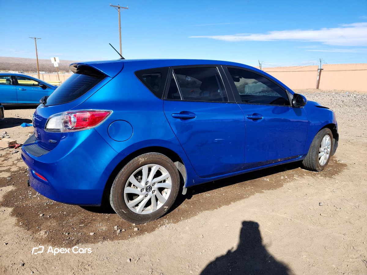 Mazda 3 2012