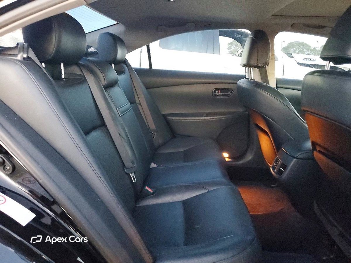 Lexus ES 2012