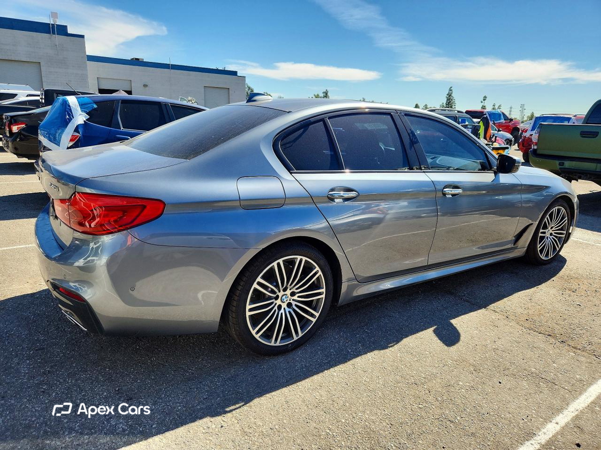 BMW Series 5 2017
