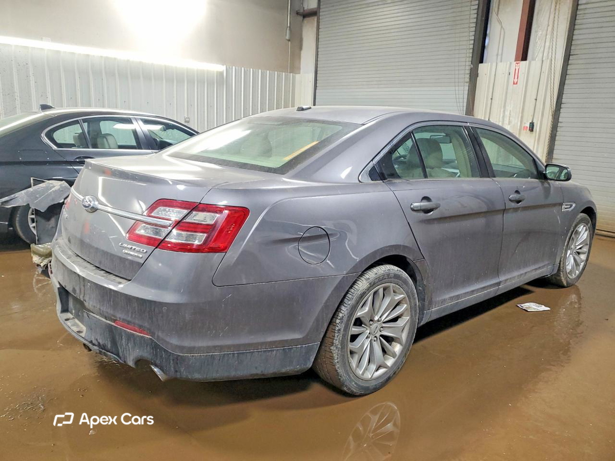 Ford Taurus 2013