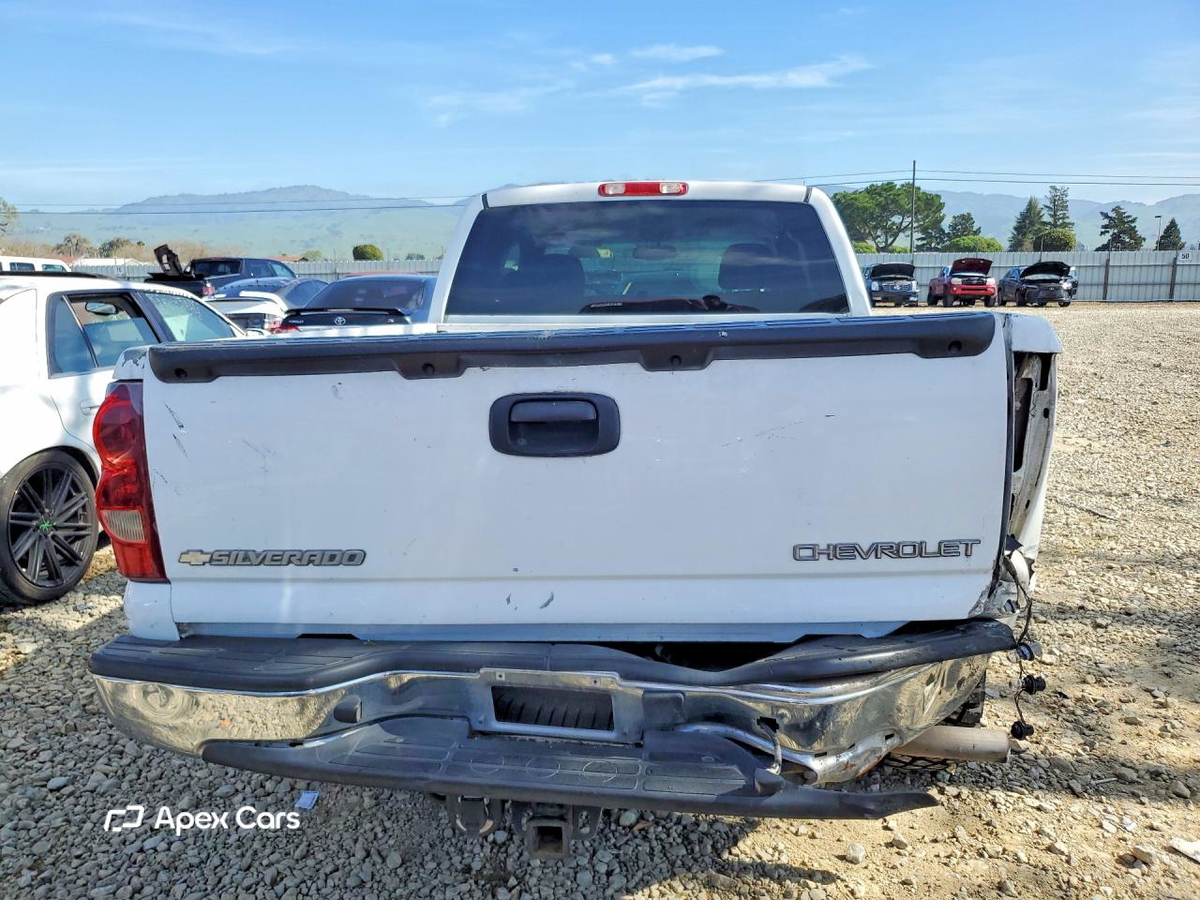 Chevrolet Silverado 2003