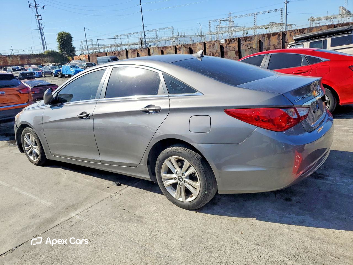 Hyundai Sonata 2011