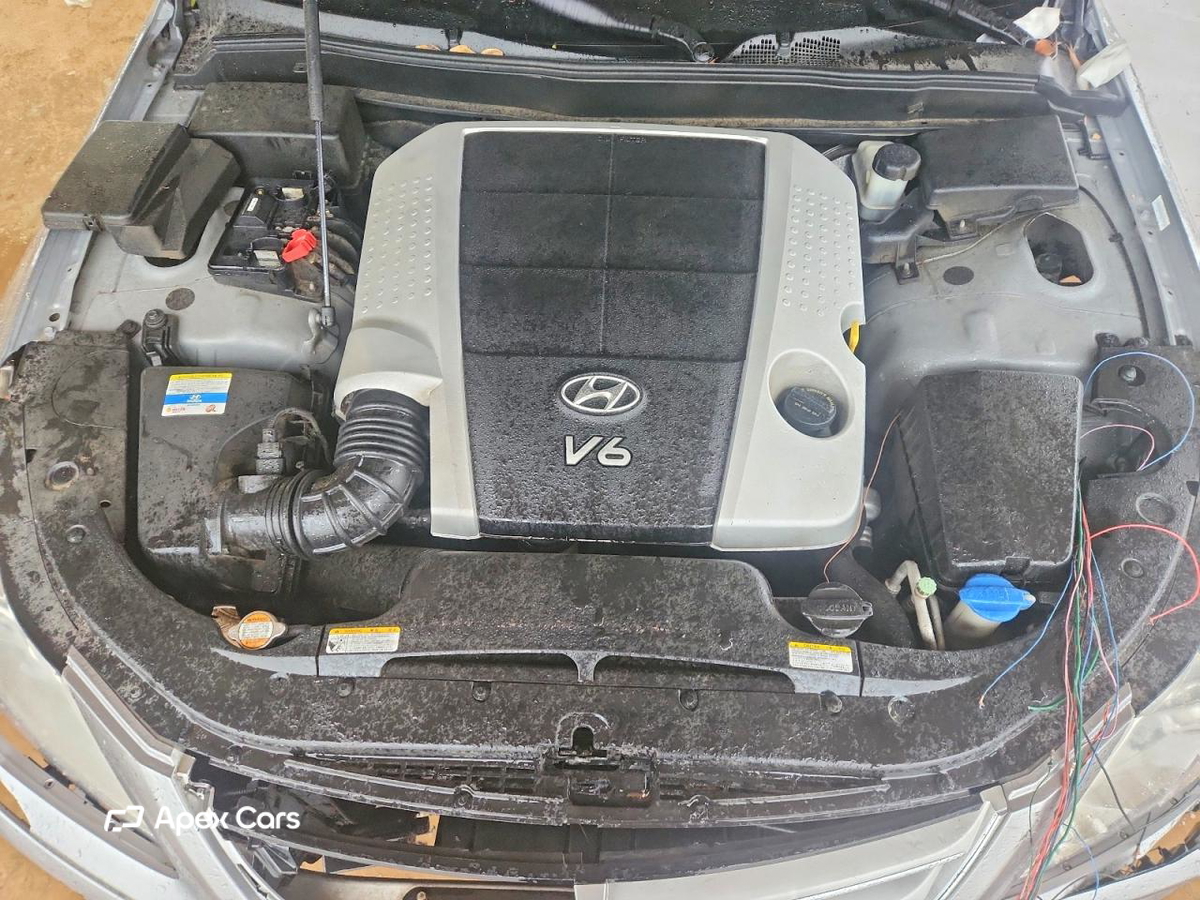 Hyundai Genesis 2011