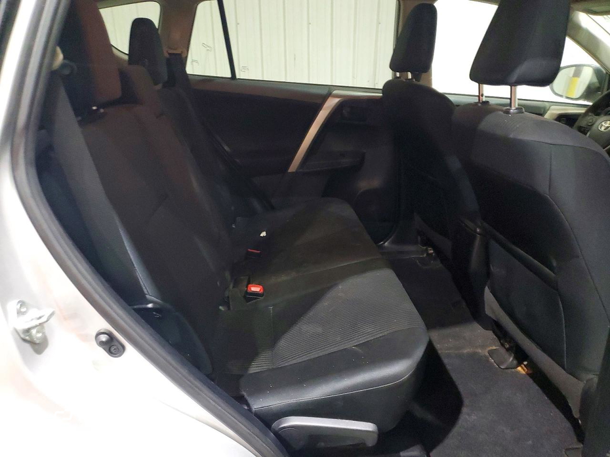 Toyota RAV 4 2015