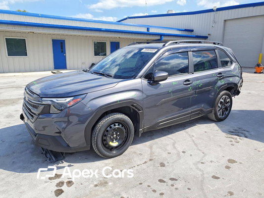 Subaru Forester 2025 - Image 1 of 15