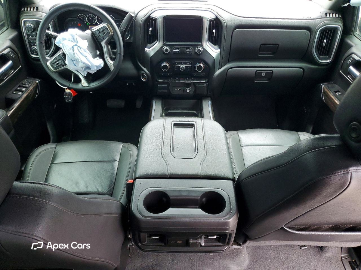 Chevrolet Silverado 2021