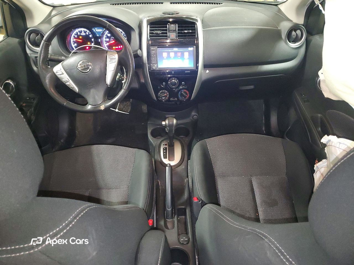 Nissan Versa 2018