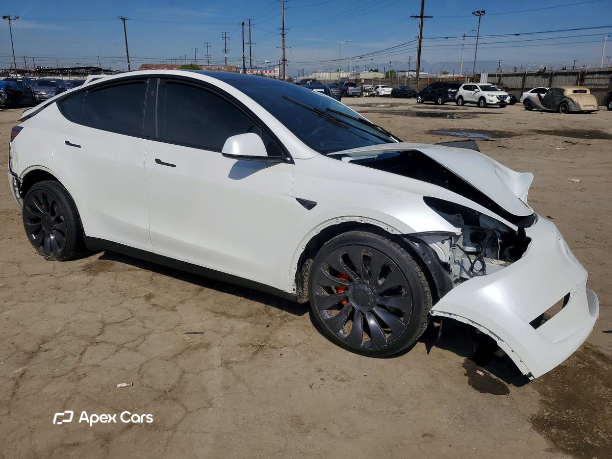 Tesla Model Y 2023