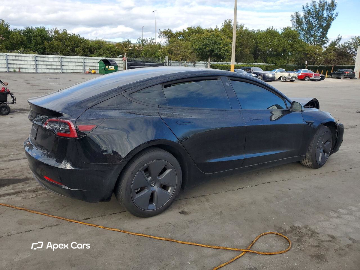 Tesla Model 3 2023