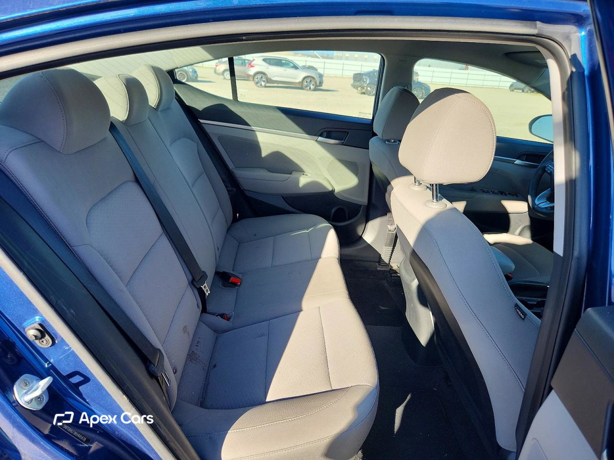 Hyundai Elantra 2019