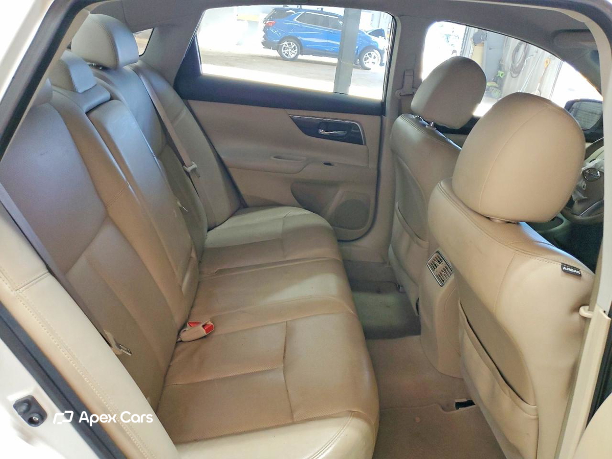 Nissan Altima 2014