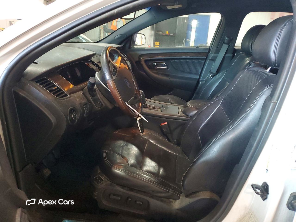 Ford Taurus 2014