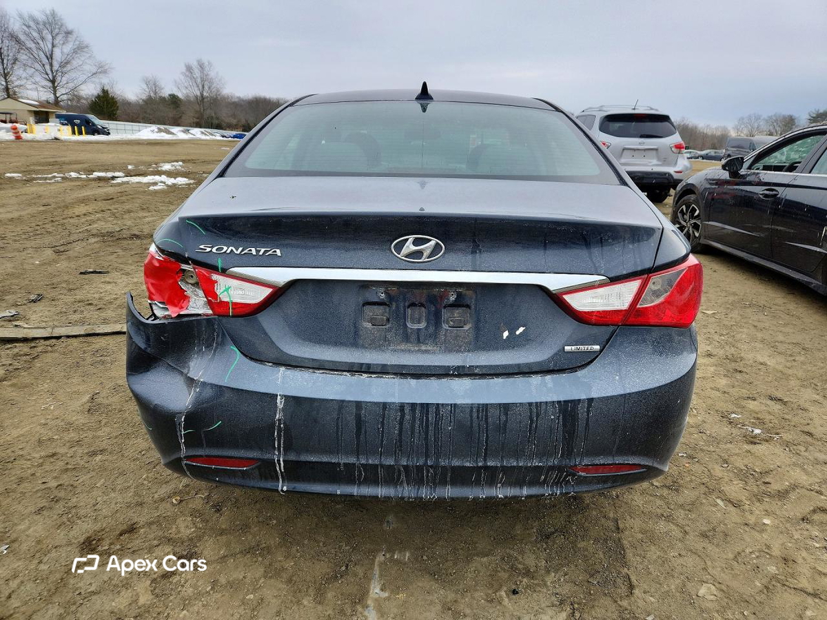 Hyundai Sonata 2011
