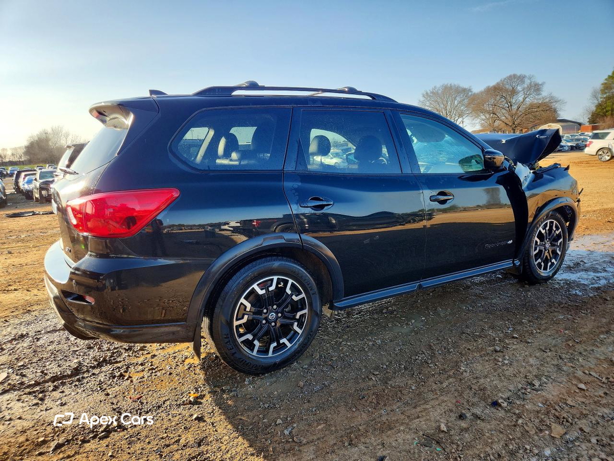Nissan Pathfinder 2019