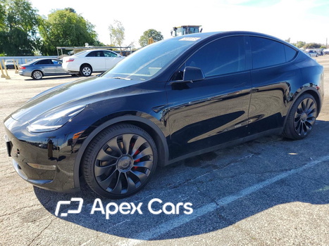 Tesla Model Y 2023 - Zdjęcie 1 z 13