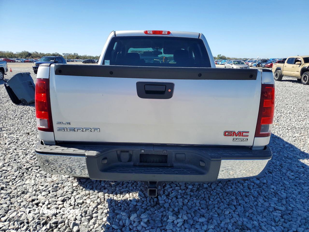 GMC Sierra 2011
