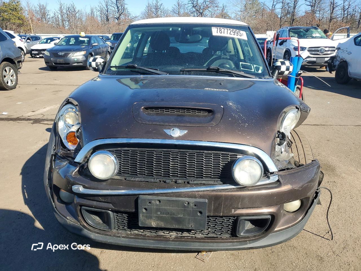 MINI Cooper 2012