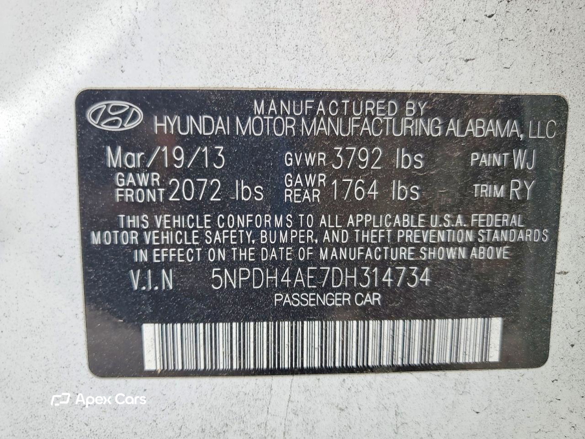 Hyundai Elantra 2013