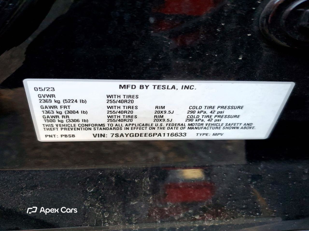 Tesla Model Y 2023
