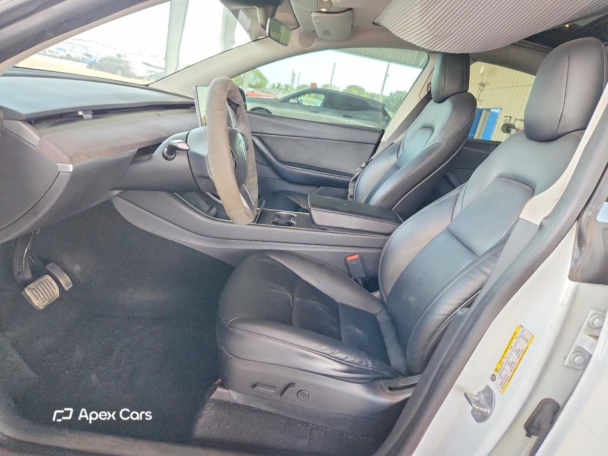 Tesla Model Y 2020