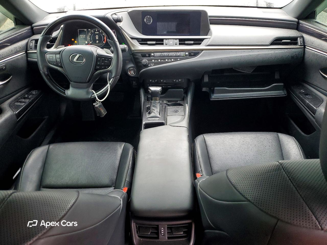 Lexus ES 2020