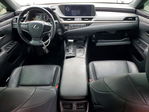 Lexus ES 2020