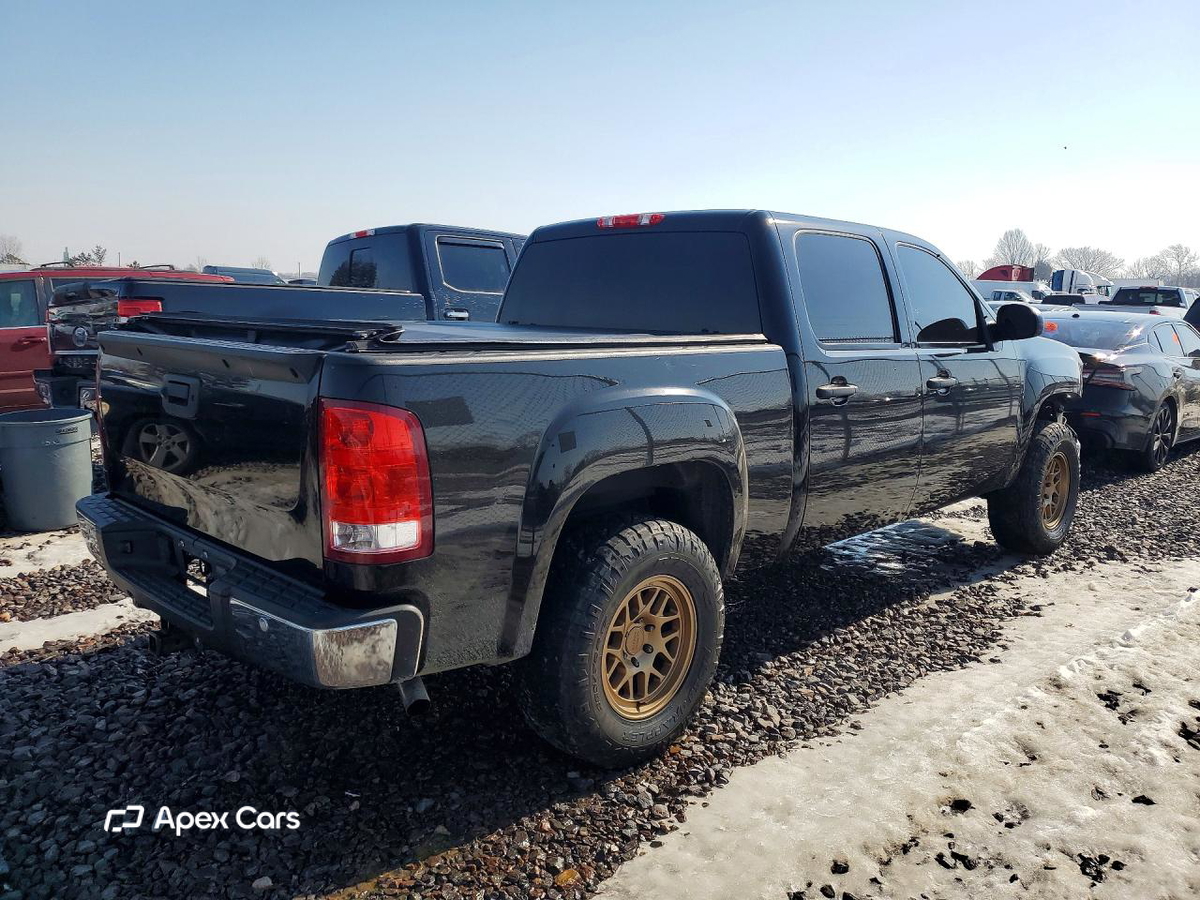 GMC Sierra 2011