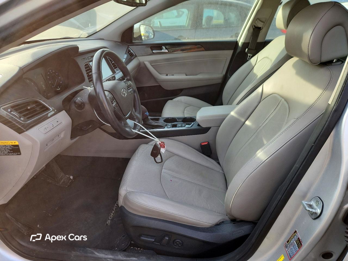 Hyundai Sonata 2015