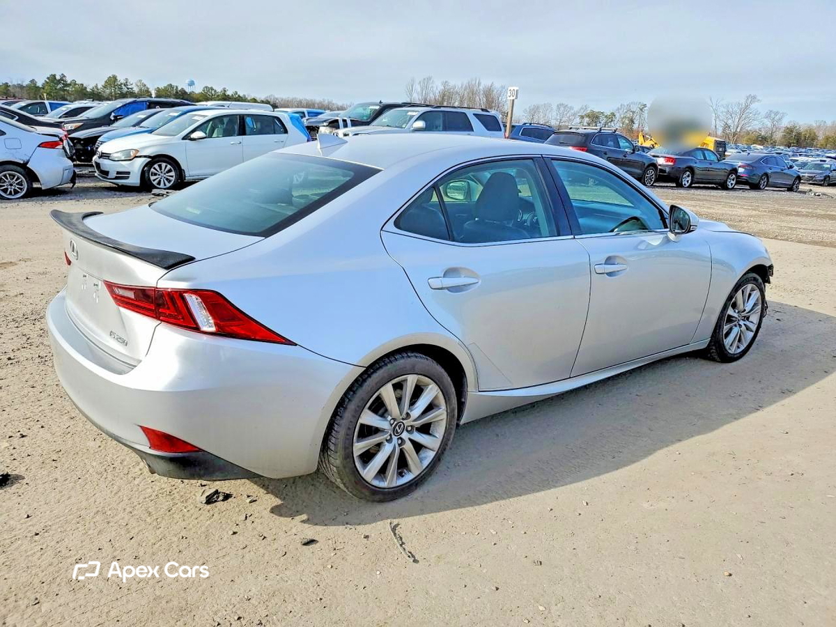 Lexus IS 2014