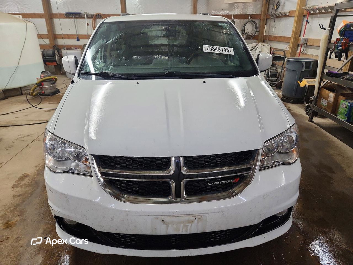 Dodge Caravan 2017