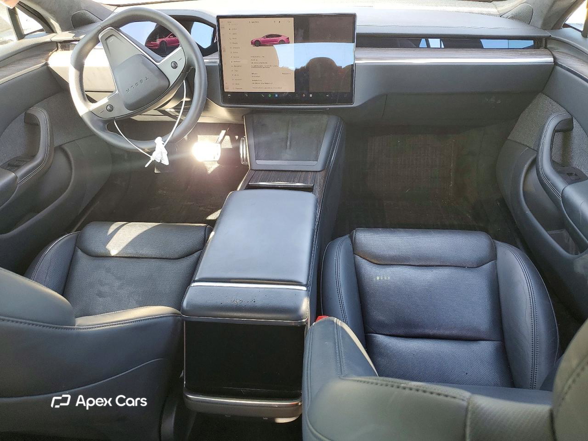 Tesla Model S 2021