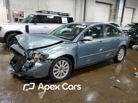 Volvo S40 2005 - Image 1 of 12