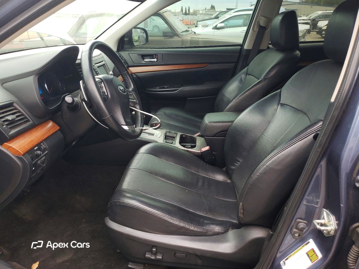 Subaru Outback 2014