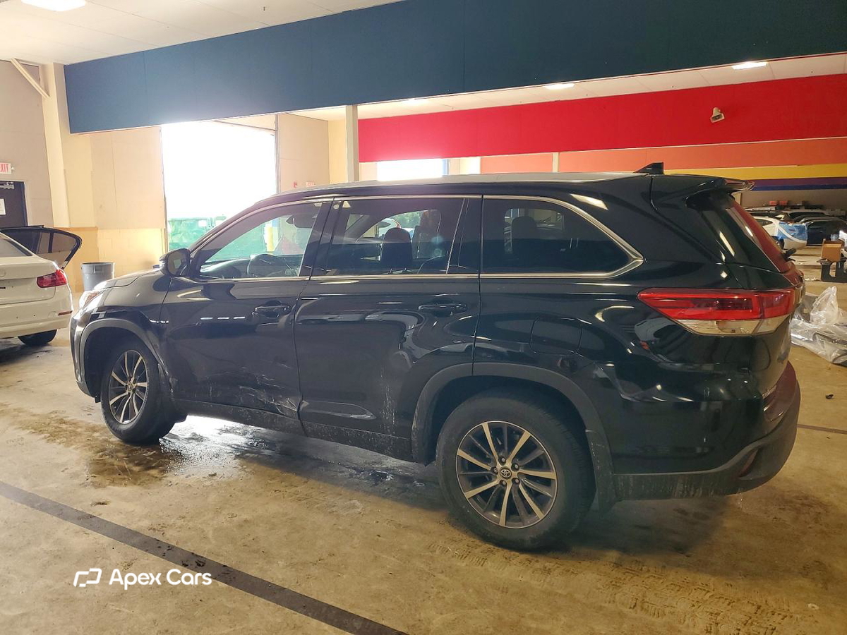 Toyota Highlander 2017