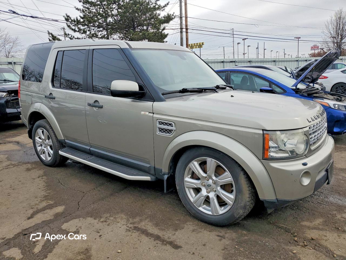 Land Rover LR4 2013