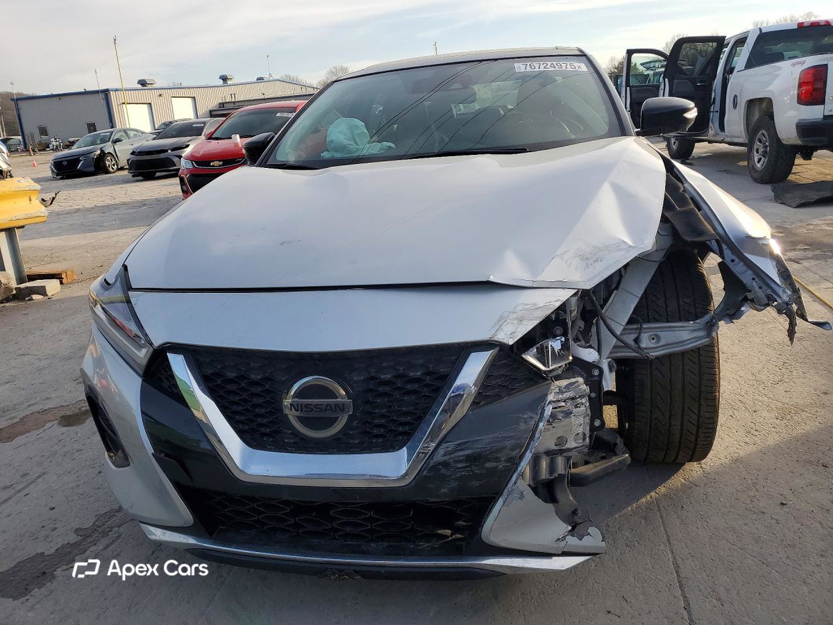 Nissan Maxima 2019