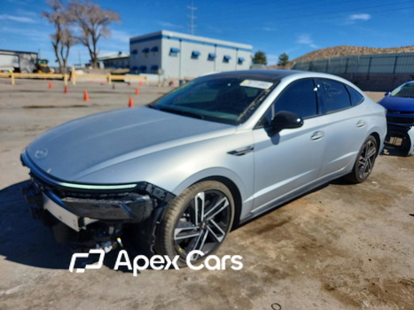 Hyundai Sonata 2025 - Image 1 of 13